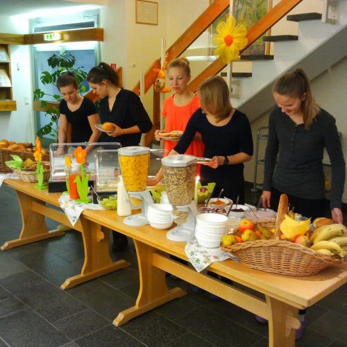 fruehstuecksbuffet djo landesheim rhoen 01